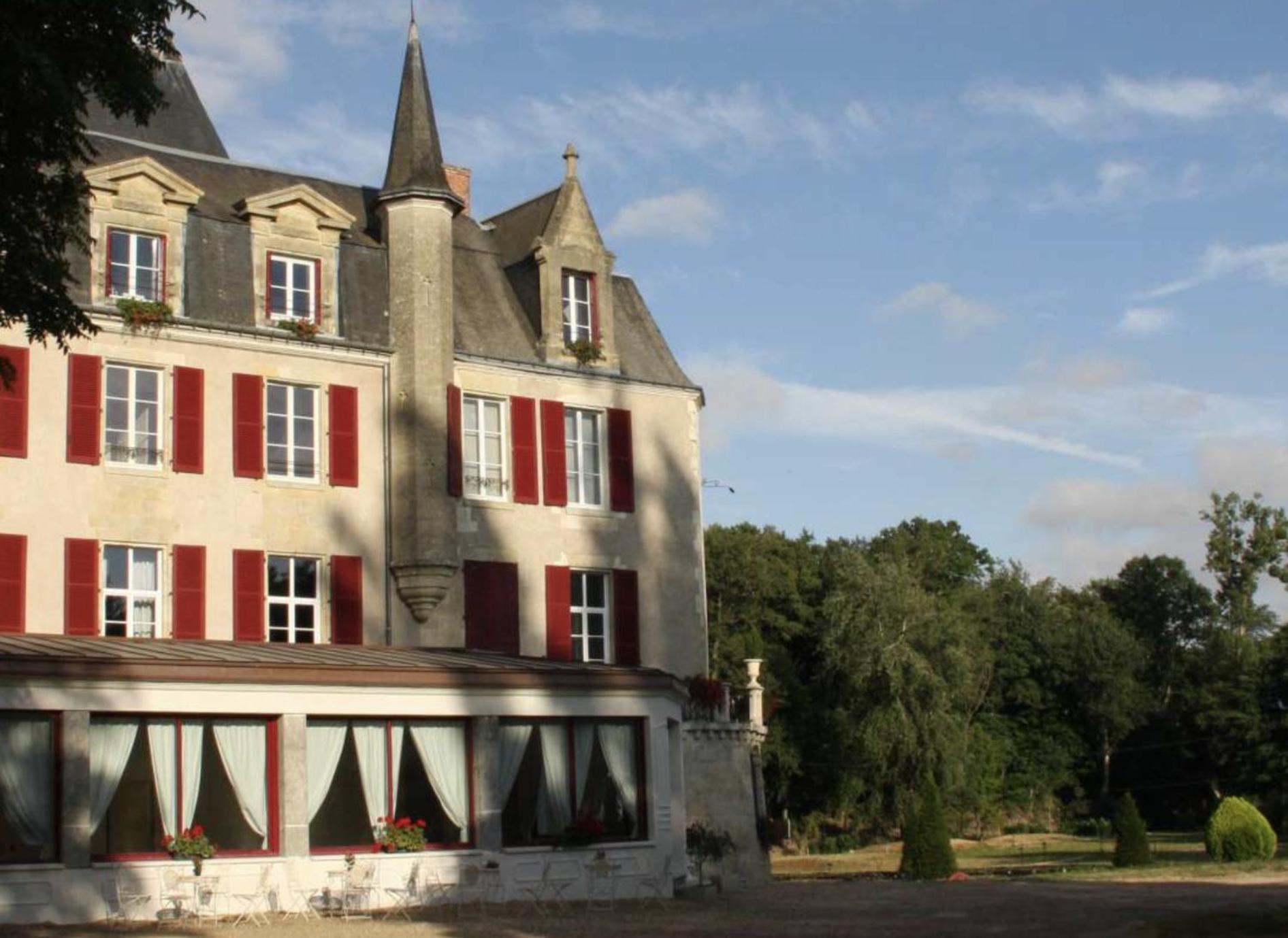 Chateau Laroche-Ploquin Sepmes Buitenkant foto
